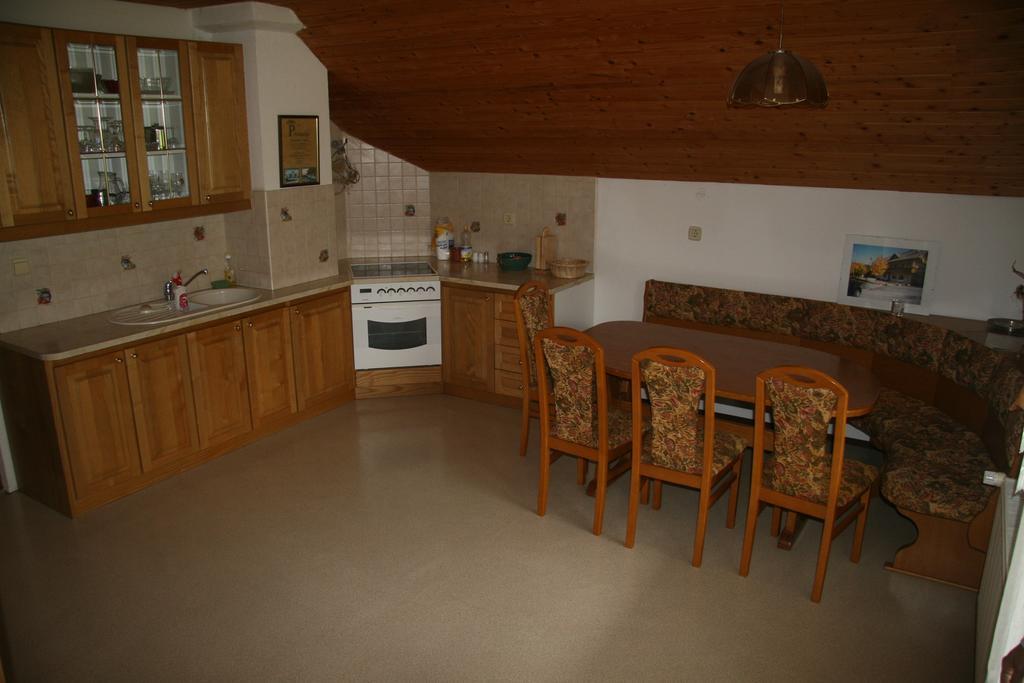 Guest House Kveder Škofja Loka Zimmer foto