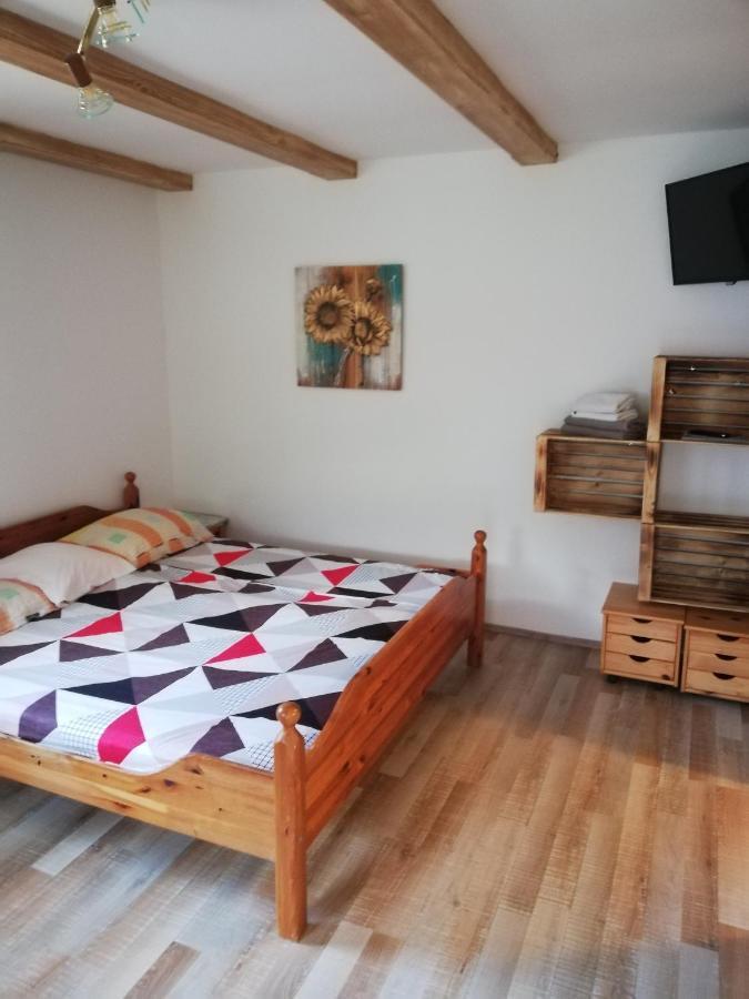 Guest House Kveder Škofja Loka Zimmer foto